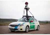 Автомобили на Google Street View 