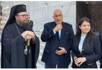 Лидерът на ГЕРБ Бойко Борисов с видинския владика Пахомий и водачът на листата на ГЕРБ-СДС във Видин Росица Кирова