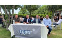  Бойко Борисов и Делян Добрев на среща с младежката структура на ГЕРБ в Раковски