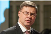 Валдис Домбровскис