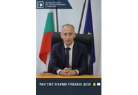 Министър Красимир Вълчев поздрави с първия учебен ден учители и ученици