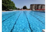Градският плувен басейн в Асеновград