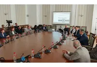 "нформационно обслужване" направи демонстрация на системата за обработка на данните за изборите на 19 април