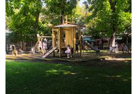 Нова детска площадка вече радва децата в централната пешеходна зона на Нова Загора