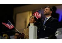 Джей Ди Ванс и съпругата му на Олимпийските игри