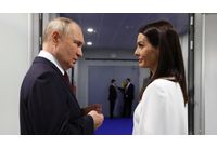 Диктаторът Путин и Евгения Гуцул