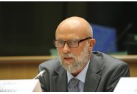 Едвин Сугарев