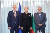 Министър-председателят Росен Желязков на среща с президента на Европейската централна банка Кристин Лагард. В срещата участва и управителят на Българска народна банка Димитър Радев