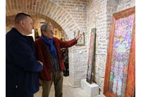 В Оряхово е подредена изложбата "Докосване" на художника Ангел Гешев