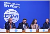 Министърът на образованието и науката Красимир Вълчев на откриването на кампанията "Участвай! Олимпиадата е за всички"