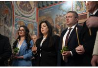 ГЕРБ-СДС даде старт на кампанията в Ловеч с молебен в старинния храм “Успение Богородично”