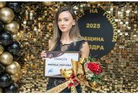 Милица Мирчева и Йоло Николов (СКЛА „Атлет“) са Спортист №1 и Треньор на годината на община Мездра за 2025 г.