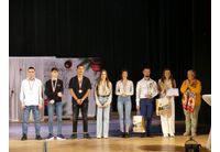 Нова Загора награди своите най-изявени ученици за 2025 година на тържествена церемония