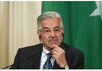 Пакистанският министър на отбраната Хаваджа Асиф