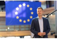 Петер Мадяр