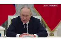 Диктаторът Путин, докато говори на микрофон на Bosch: Да задушим западните технологии и платформи