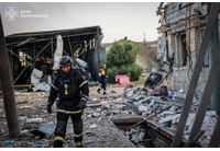 Разрушения вследствие на руския терористичен удар-12