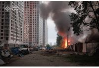 Разрушения и пожари, вследствие на поредния масиран руски терористичен удар  в Киев