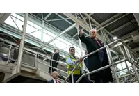 Тръмп в завода на Форд