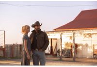 Кели Райли и Коул Хаузер се завръщат в ролите на Бет и Рип в Dutton Ranch ("Ранчото на Дътън")