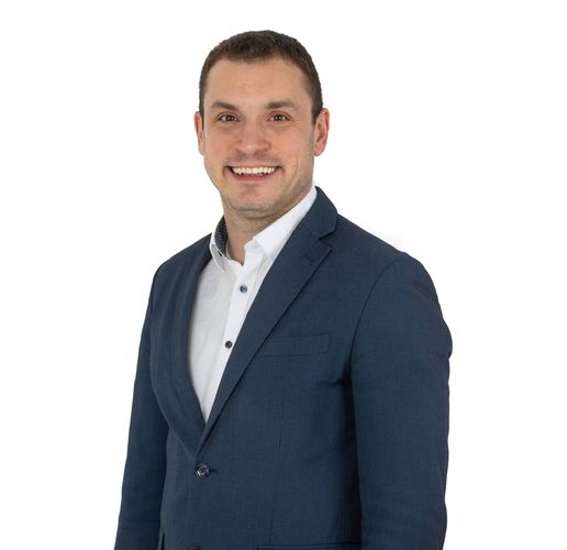 Адвокат Мартин Костов