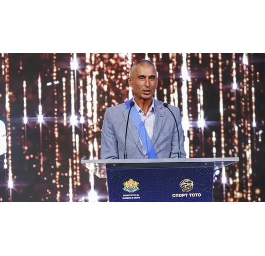 Асен Златев