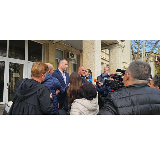 Информация по случая бе предоставена на средствата за масово осведомяване от окръжния прокурор на Варна Красимир Конов и от директора на ОД на МВР – Варна старши комисар Красен Торимацов