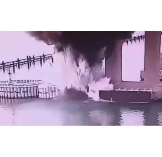 Взривеният Кримски мост