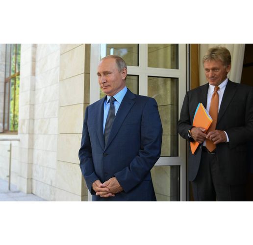 Владимир Путин и Дмитрий Песков