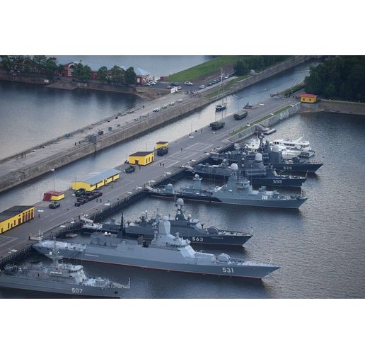 Военон-морската база Кронщат