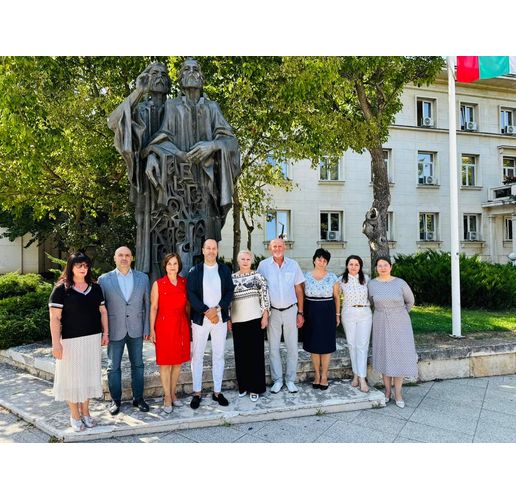 Символично изпращане с благодарност и уважение на врачански директори 