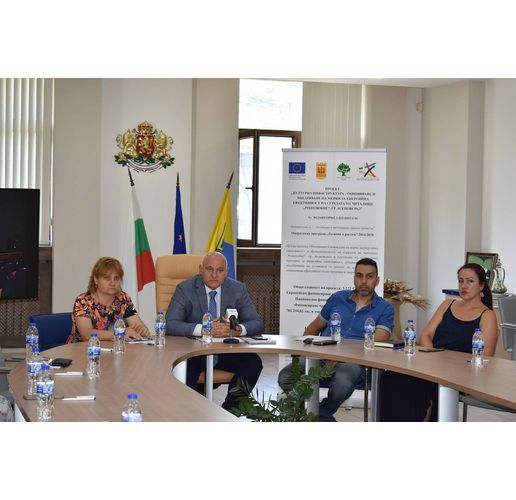 Встъпителна пресконференция за представяне на проект за ремот на читалище Родолюбие в Асеновград
