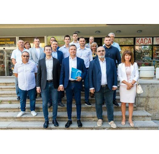 ГЕРБ-СДС внесе за регистрация листата си в Стара Загора за предстоящите парламентарни избори