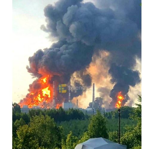 Гори Саратовската нефтена рафинерия