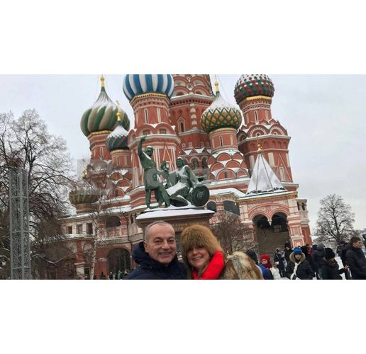 Гълъб Донев и съпругата му в Москва