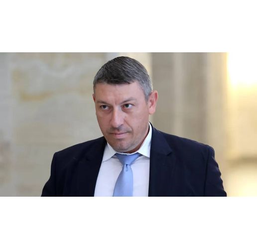 Деньо Денев