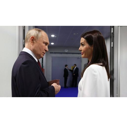 Диктаторът Путин и Евгения Гуцул