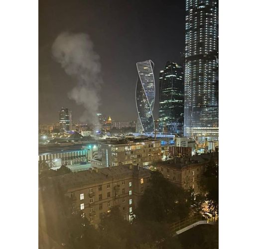 Дрон удари сграда в центъра на Москва