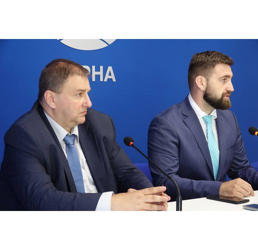 Евродепутатите от ЕНП/ГЕРБ-СДС Емил Радев и Андрей Новаков
