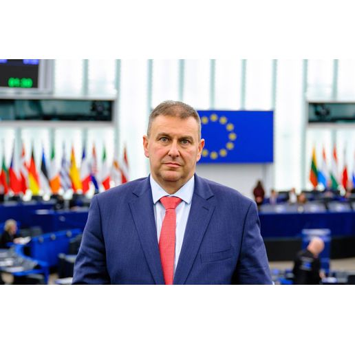 Евродепутатът Емил Радев