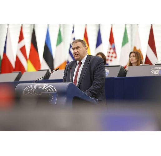 Емил Радев