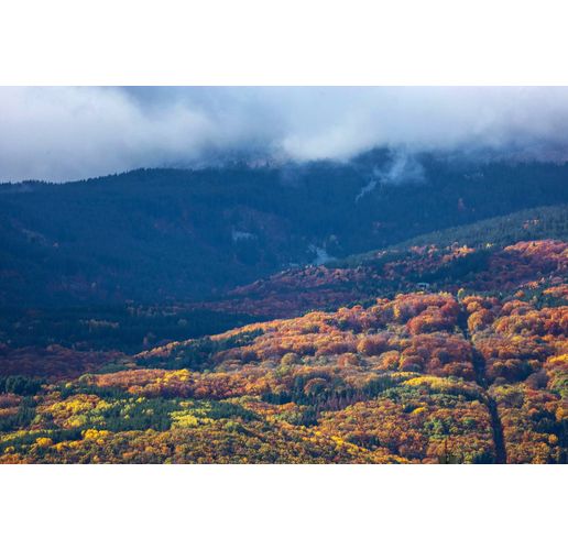 Облачно есенно време