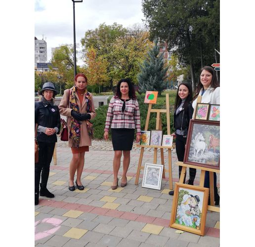Жени ГЕРБ от област Стара Загора представиха изложба по повод Световния месец за борба с рака на гърдата