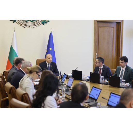 Заседание на правителството "Радев"