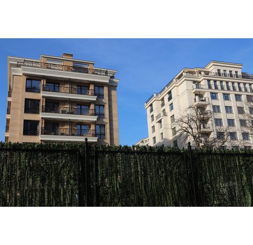 Затворен жилищен комплекс в София