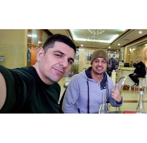 Ивайло Мирчев с Петко Петков, който стои зад BGElves