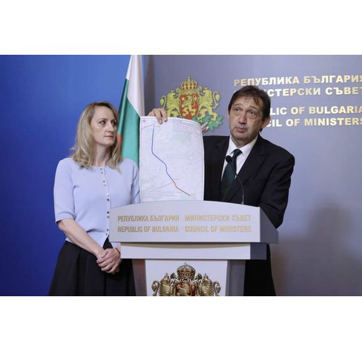 Министърът на регионалното развитие и благоустройството Иван шишков