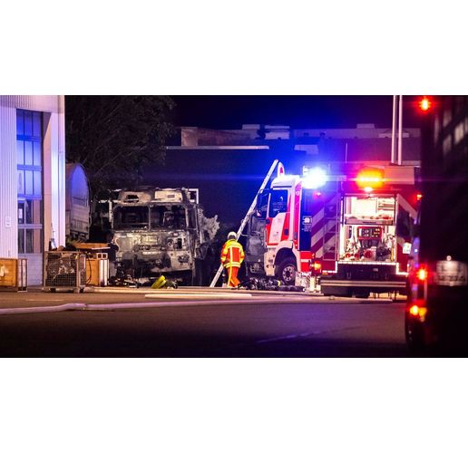 Изгорял камион на Бундесвера