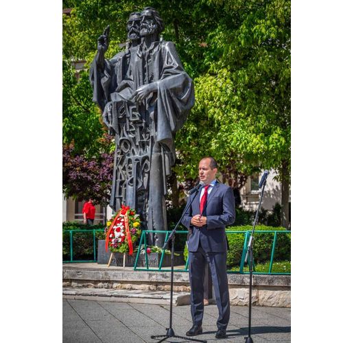 Калин Каменов