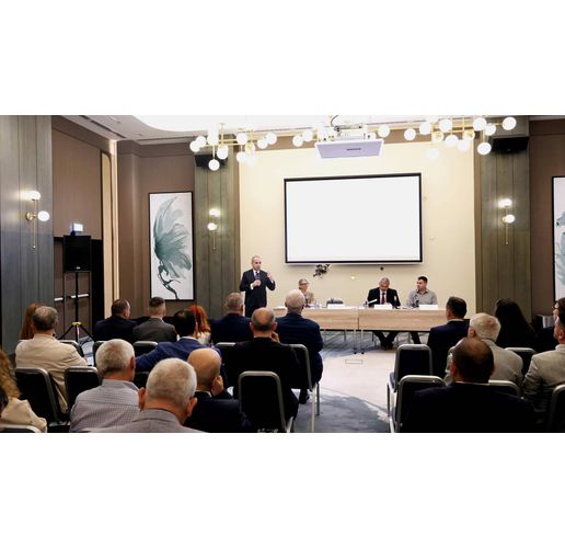 Вицепремиерът Караджов: Железницата ще стане гръбнакът на обществения транспорт
